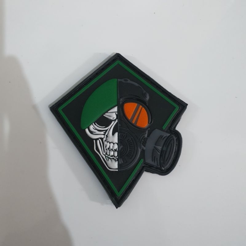 patch rubber logo tengkorak baret hijau tni / tempelan emblem karet velcro