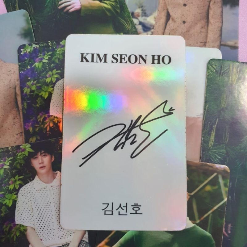 PHOTOCARD HOLOGRAM KIM SEON HO 2 SISI DEPAN BELAKANG