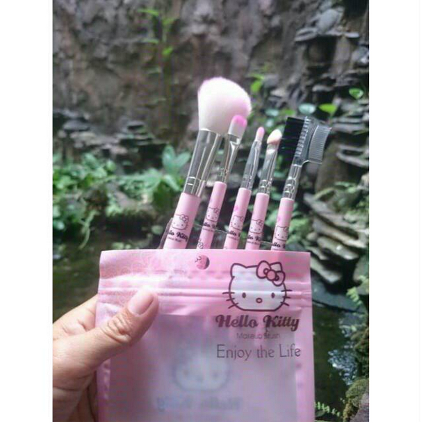 (BOSS) (Plastik) Kuas Hello Kitty kemasan Plastik Isi 5pcs / hellokitty brush