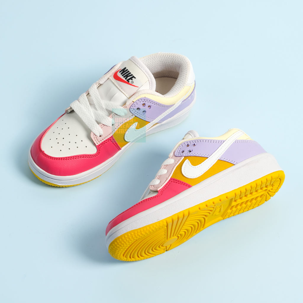 SEPATU ANAK PEREMPUAN SNEAKERS DUNK LOW SOLAR FLARE MULTICOLOR - URBAN SNEAKER KIDS