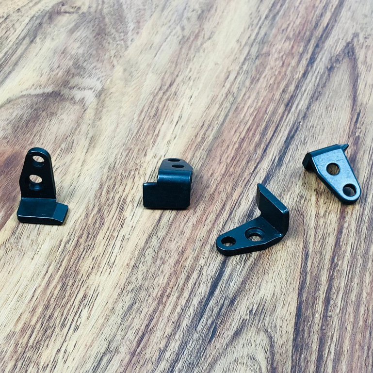 Lever Latch B 135-24806 Original Taiwan Mesin Jahit Bartack YX-1850 / LK-1850