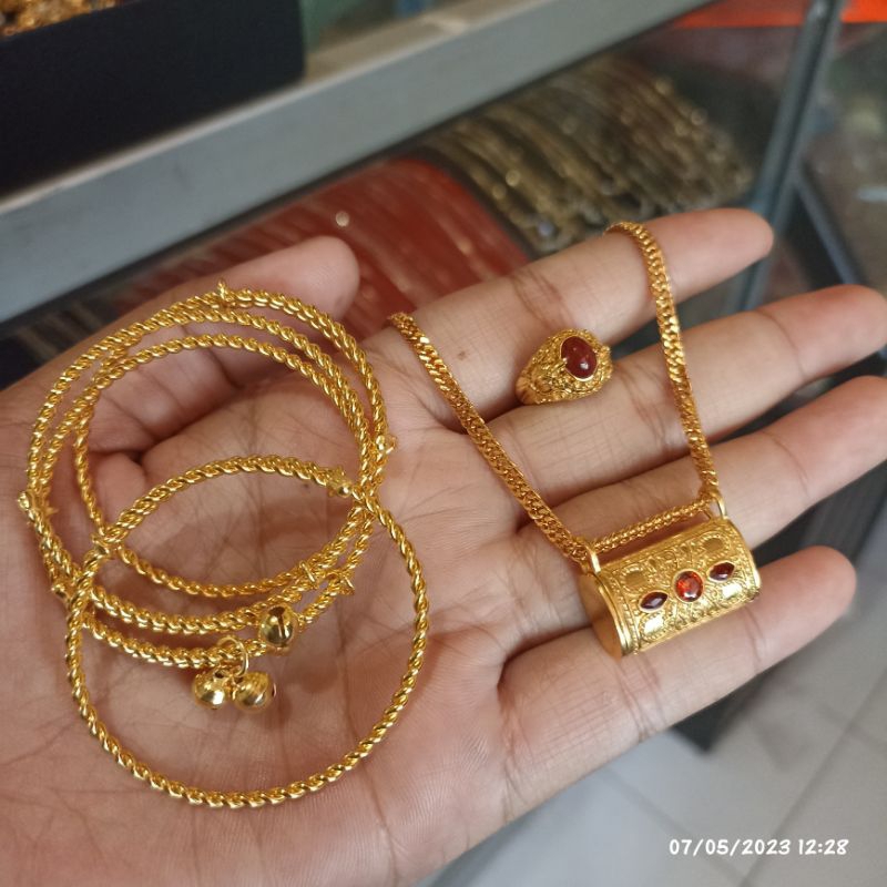 set bayi alpaka lapis emas