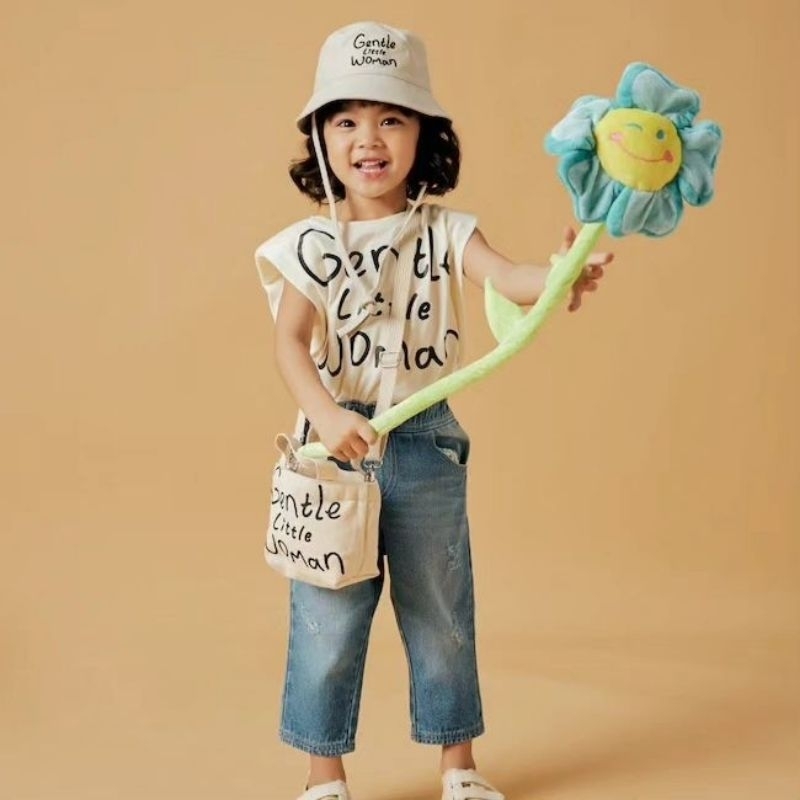 GNTLE.LITTLE WOMAN MICRO CANVAS TOTE untuk anak dan dewasa