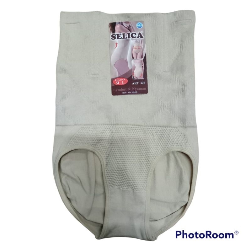 SELICA KORSET SEGITIGA