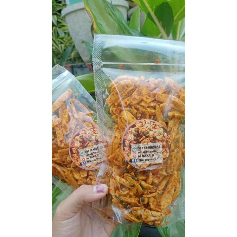 

Basreng pedas daun jeruk