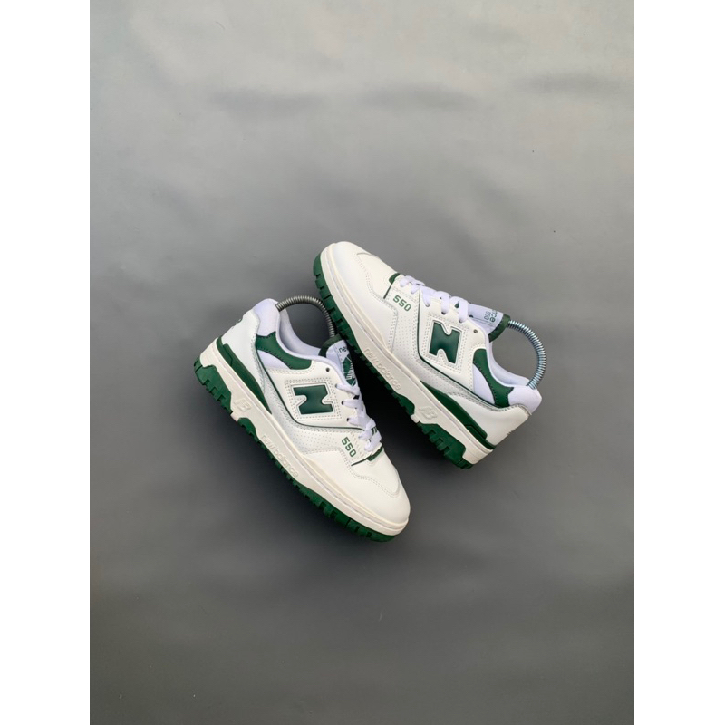 NB 550 Green White