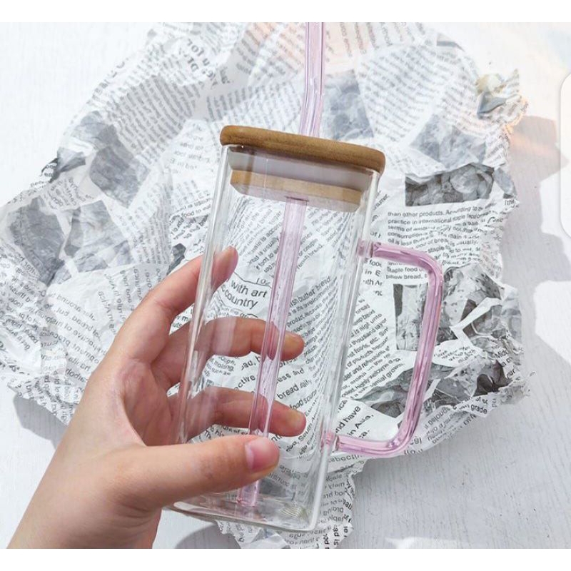 Gelas kaca + sedotan