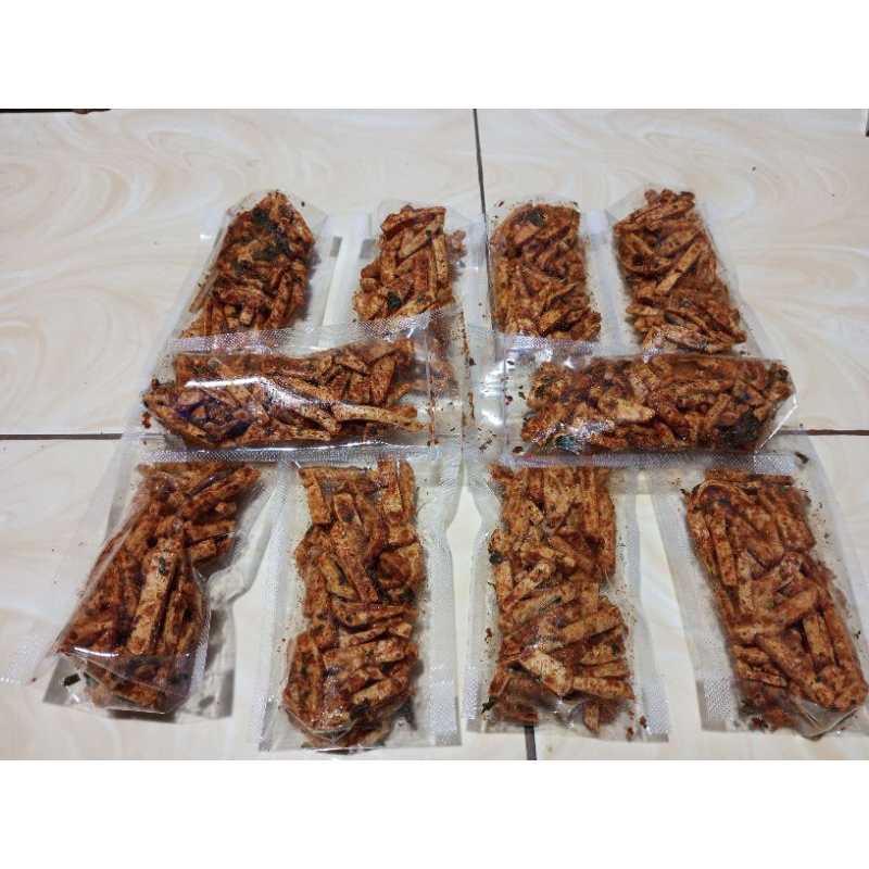 

basreng daun jeruk pedas 50gr