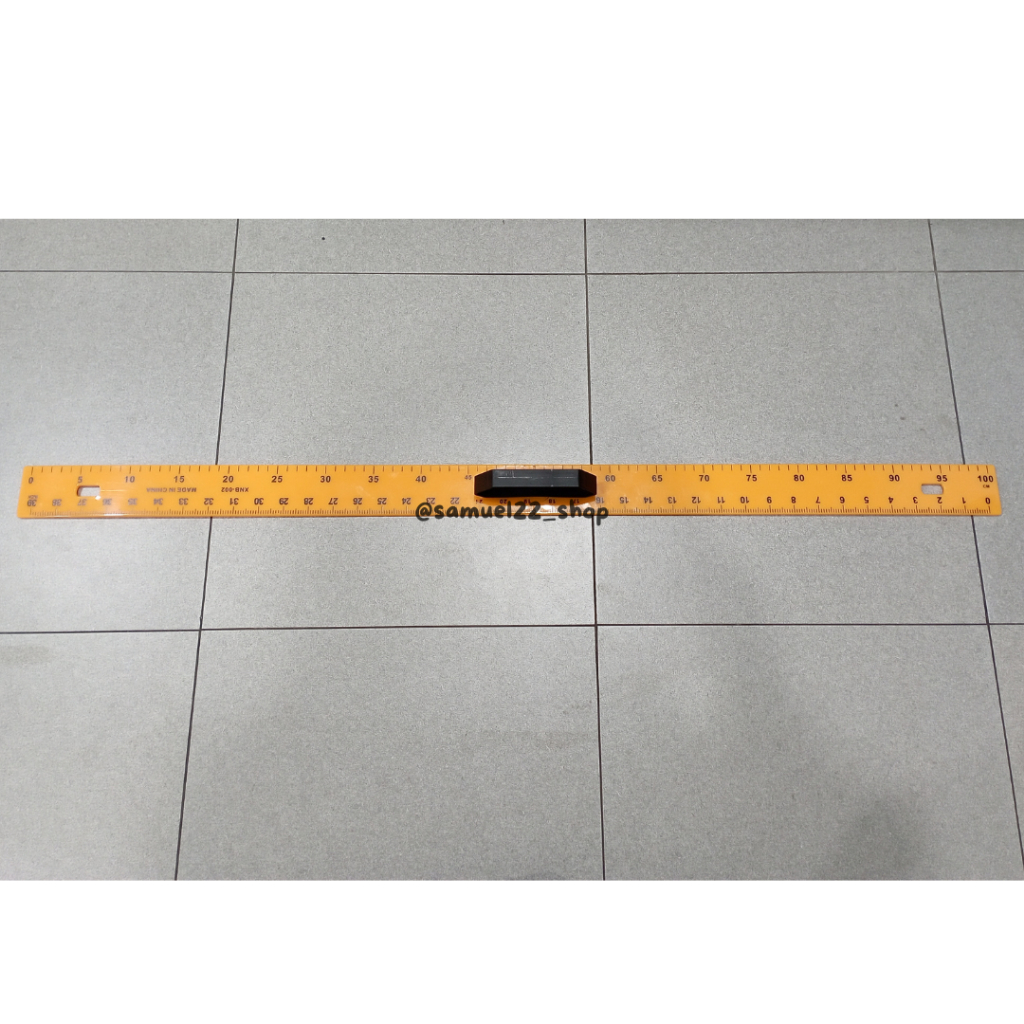 

Penggaris Papan Tulis 1 Meter / 100 cm Plastik