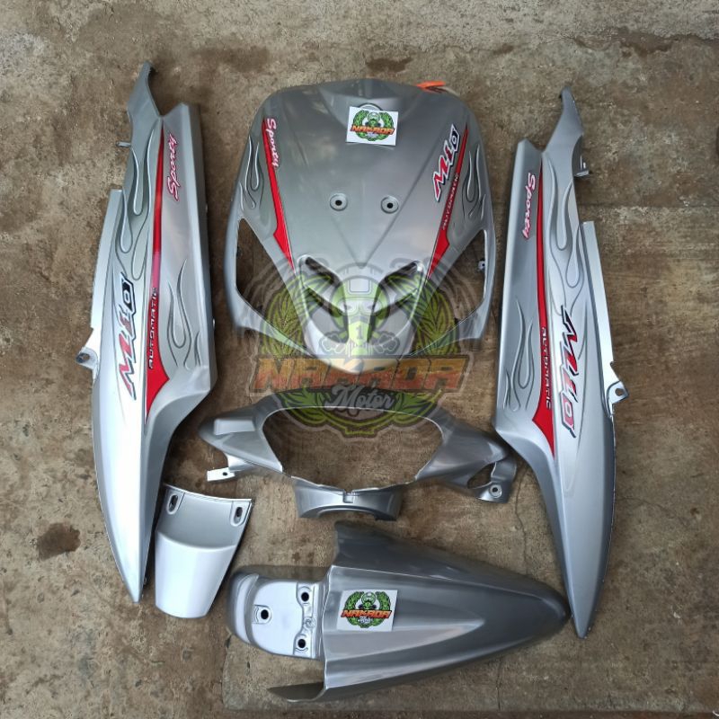 Paket cover dek body tameng full set halus Yamaha Mio Sporty plus sticker warna silver berkualitas m