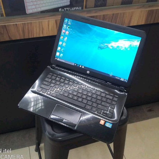 Laptop Leptop HP MEMORY RAM 4 GB SSD 128 GB 14 INCH WBCAME WIFI ZOOM WINDOWS10 SIAP PAKAI