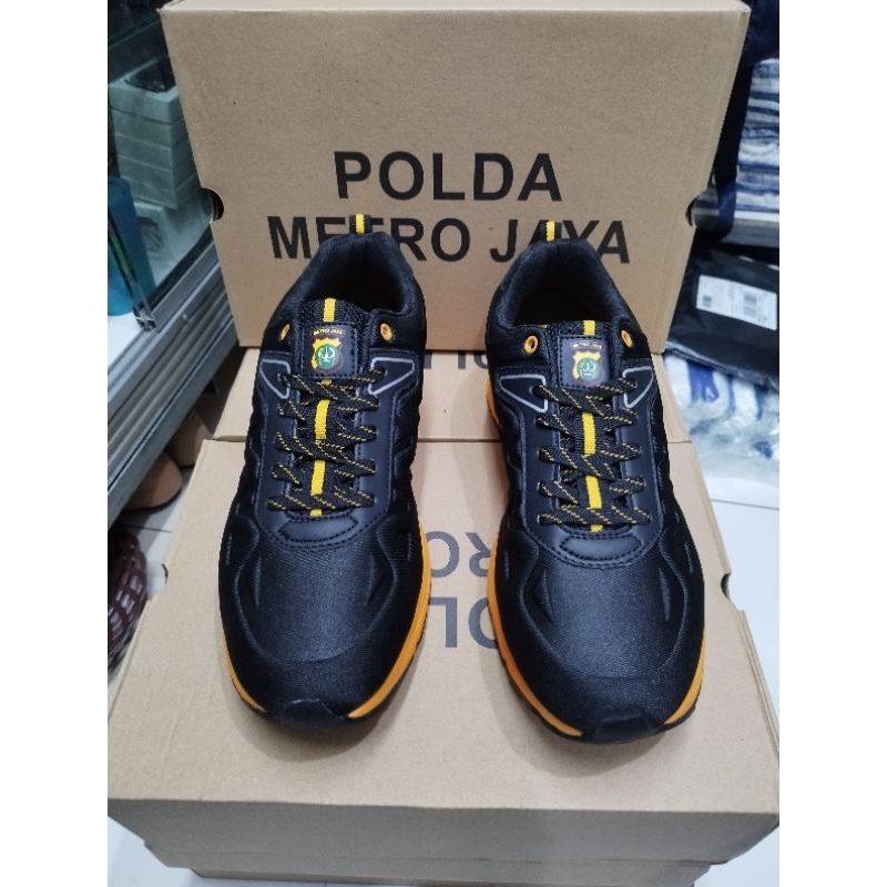 sepatu olah raga jatah polisi/sepatu jatah olah raga polri