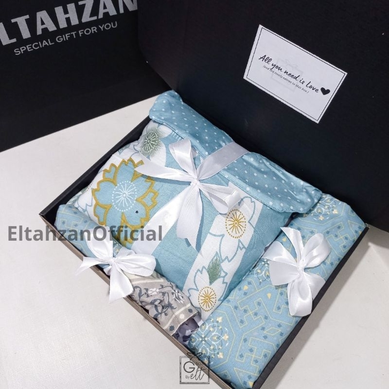 HAMPERS SET MUKENA JUMBO GIFT BOX MUKENA DEWASA HADIAH WEDDING PERNIKAHAN KADO WISUDA DRADUATION ULANG TAHUN