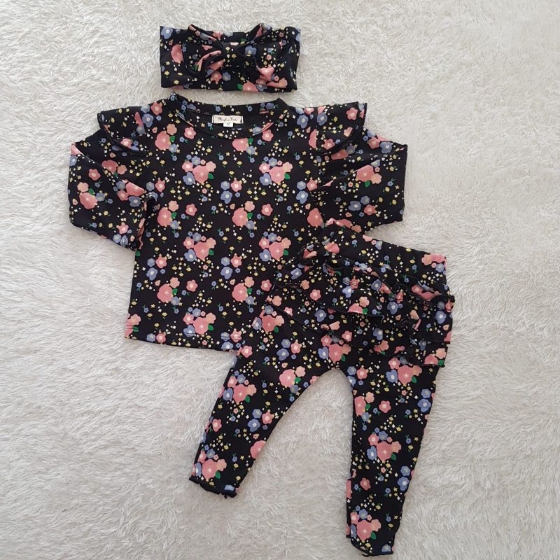 SETELAN BAYI GIANA SET