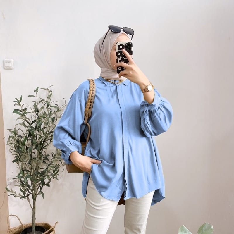 Kemeja Oversize Azura Blouse