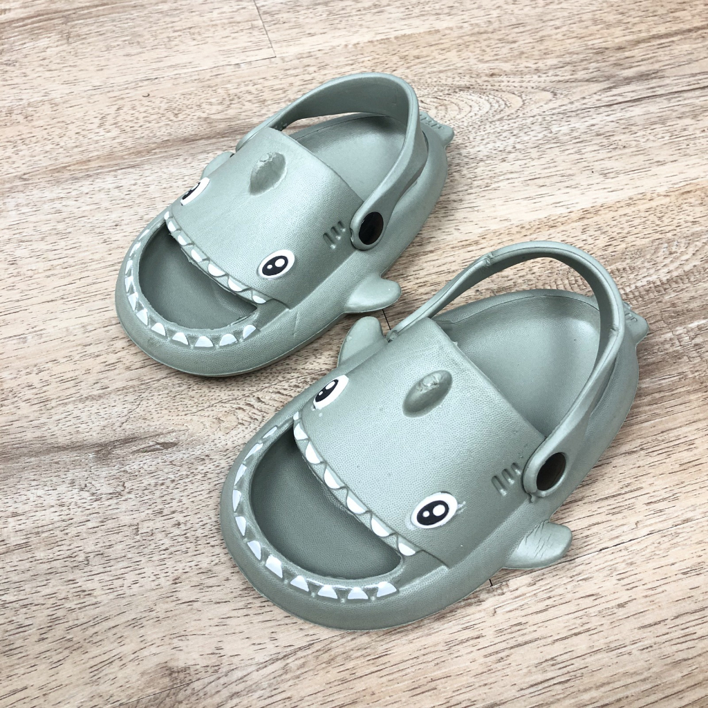 Sandal Hiu Anak Laki laki Perempuan Bahan Bagus Model Lucu Import Termurah Kekinian 811A