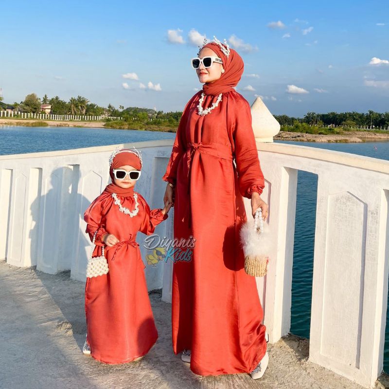 Shimmer dress- dress  ibu dan anak bahan shimmer [dijual terpisah]