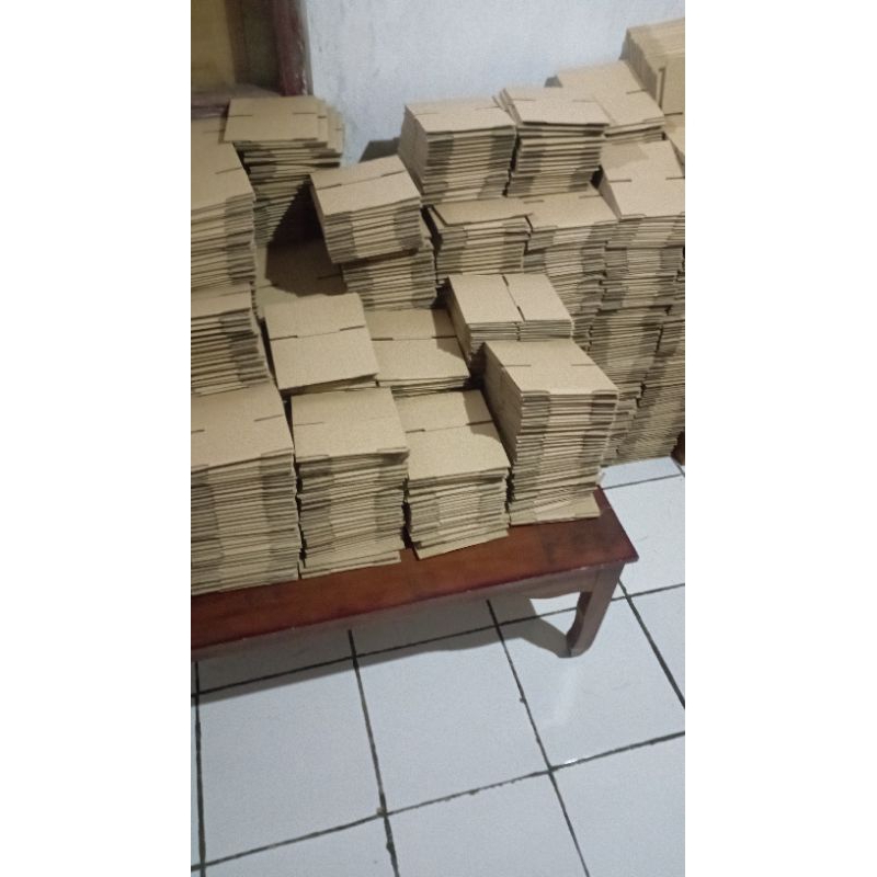 

KARDUS PACKING 10x9x7