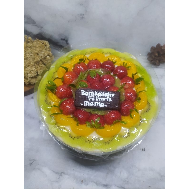 

Puding Ulang Tahun Topping Buah Full 22cm