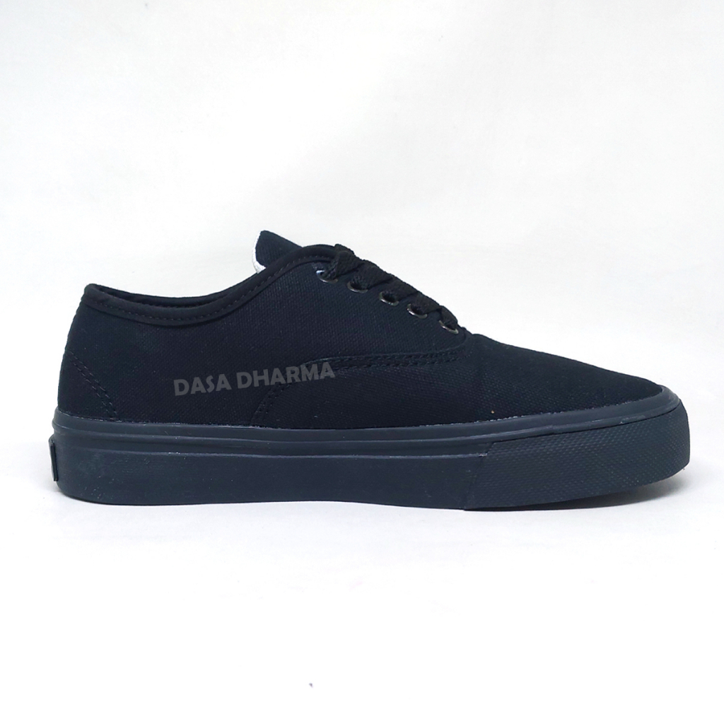 Sepatu Vens Pria Authentic Hitam Polos Sneakers Canvas Sekolah Size 36 - 43