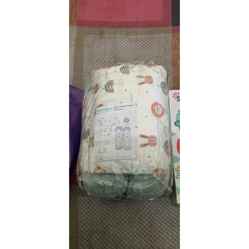 bantal set bayi omiland