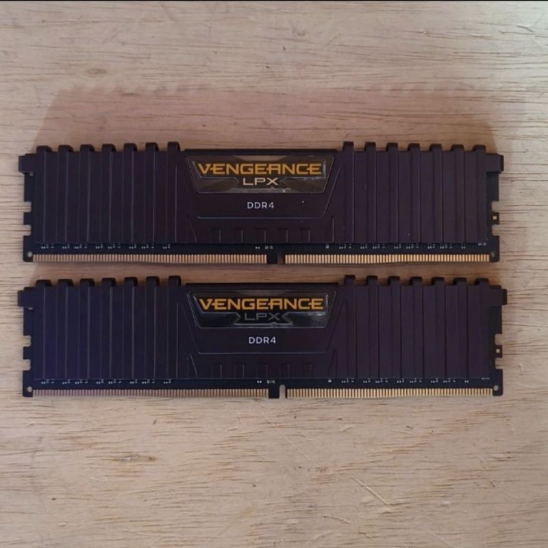 RAM PC KIT CORSAIR VENGEANCE LPX 8GB DDR4