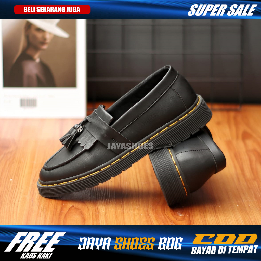 NEGMARE Sepatu Docmart Pria Disney Loafers Pantofel Kerja Casual Simple Original