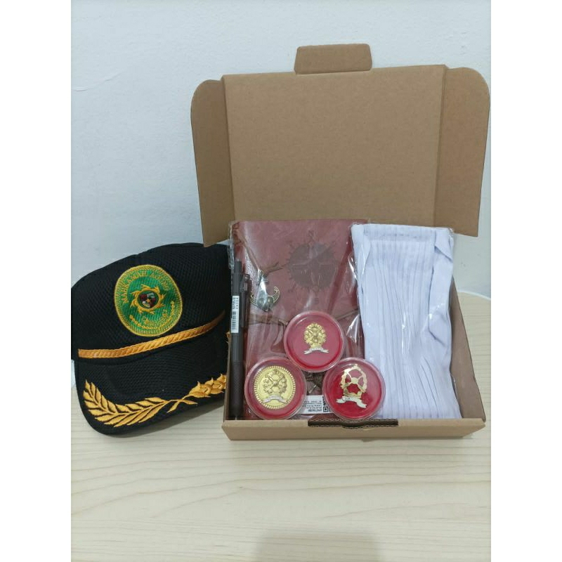 

Hampers / Kado Perpisahan Rekan Hakim / Wakil / Ketua Pengadilan
