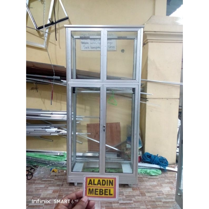 Lemari Mukena Frame Silver Keren