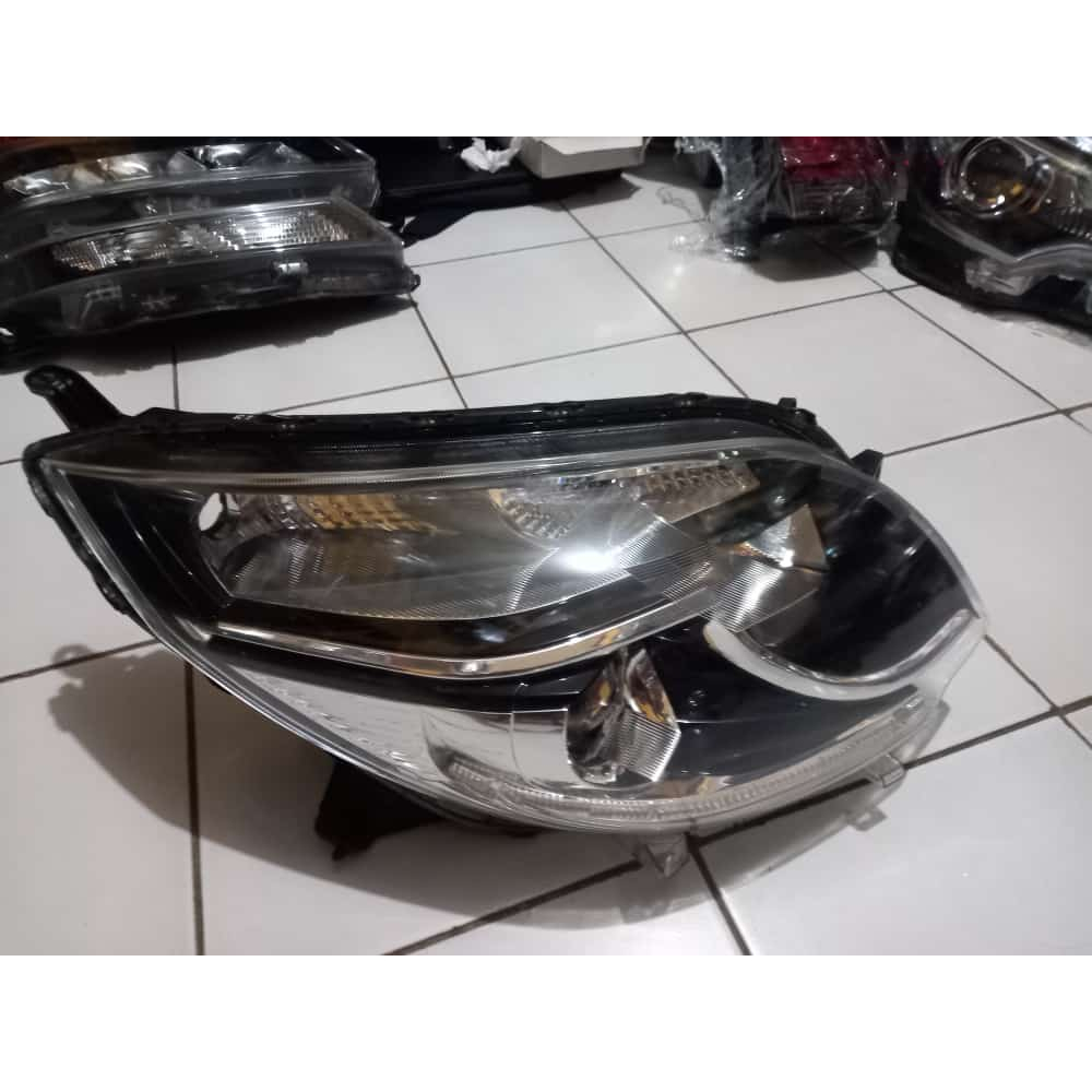 Headlamp RUSH / TERIOS 2016 Kanan Original