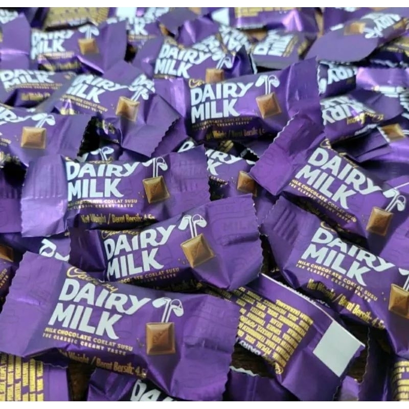 Coklat Cadbury Dairy Milk Jar / Toples ISI +- 90 PCS / TOPLES