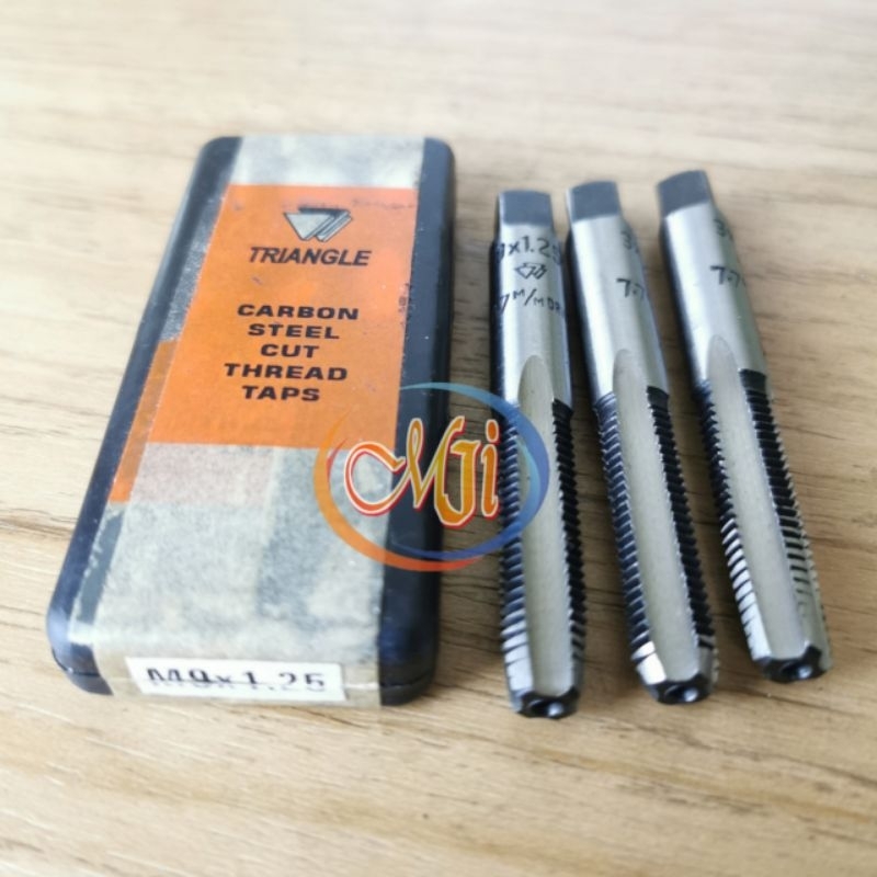 Mata Hand Tap M9 × 1.25 Triangle Original Mata Bor Ulir Drat Baut Set 3pcs