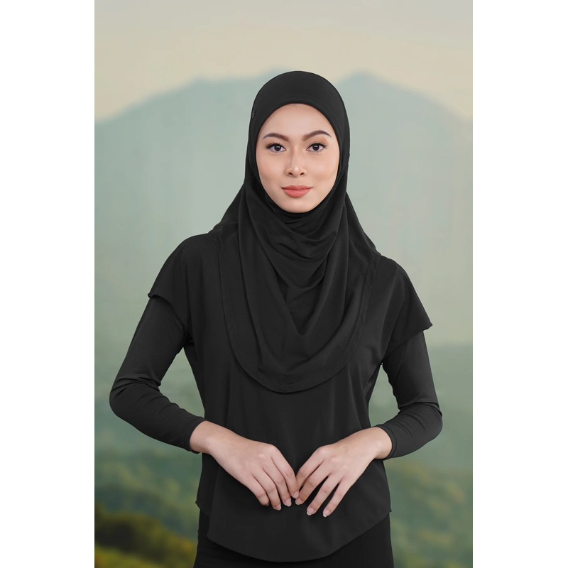 Buttonscarves Active Slip On