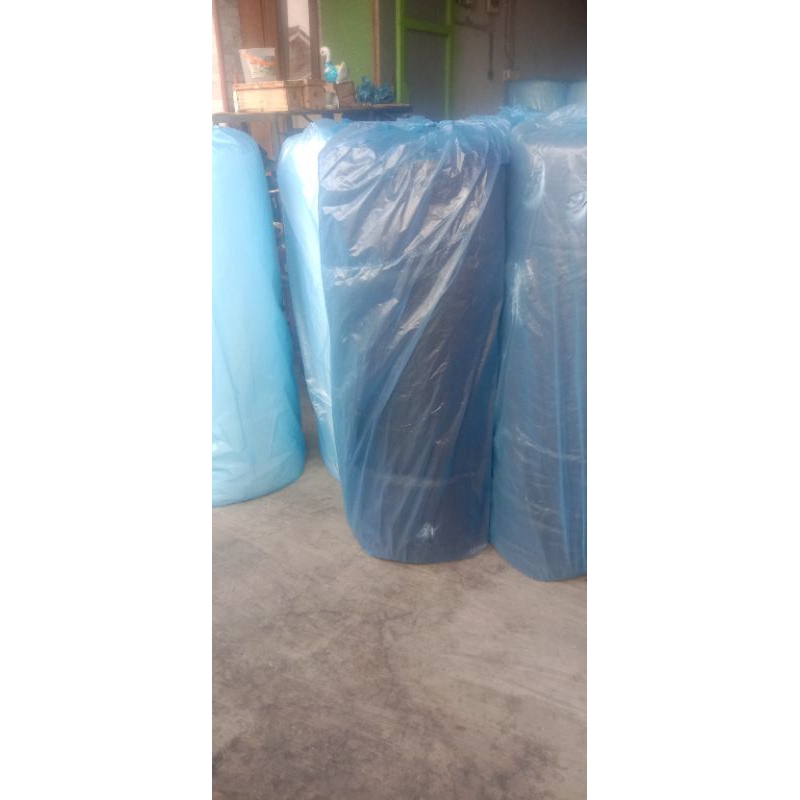 

Bubblewrap rol 3kg ( max 2 rol)
