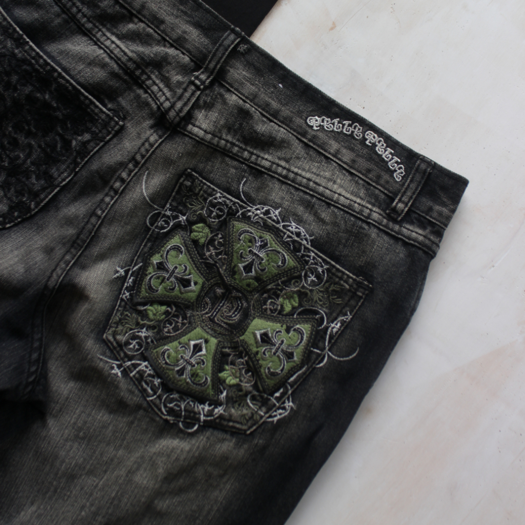 -SOLD- Embroidered Baggy Jeans Pelle Pelle | Celana Skate | Celana Baggy