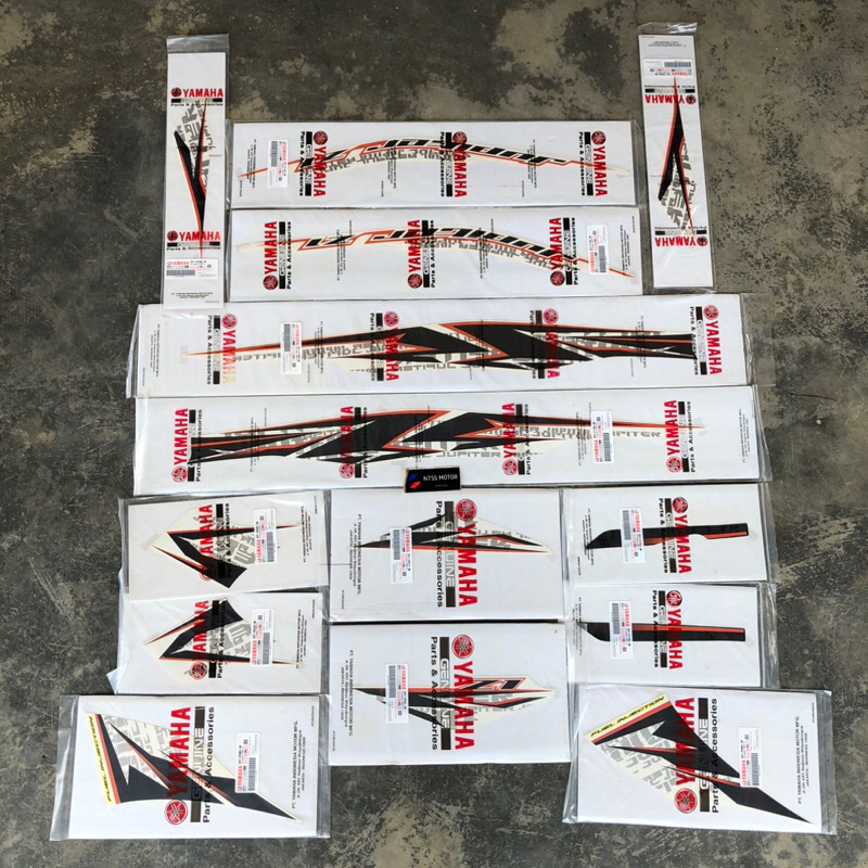 STIKER STRIPING ORIGINAL YAMAHA JUPITER Z1 2013 WARNA PUTIH JUPITER