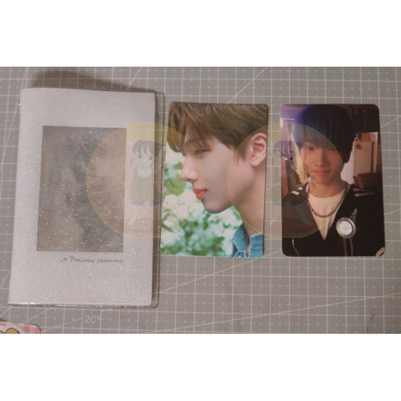 Jisung A Precious Moment pc Collect book we young pc