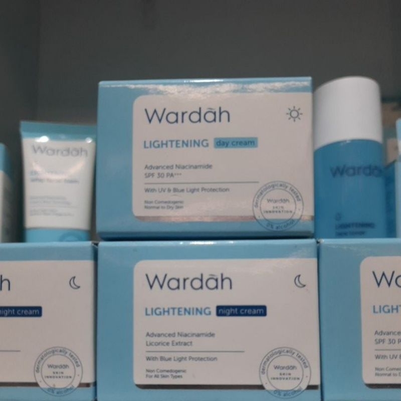 Wardah Lightening Day Cream 30 gr | Wardah Lightening Krim Siang