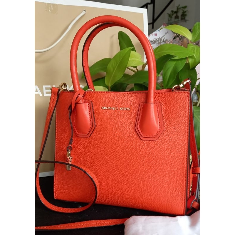 Michael Kors Mercer Medium Leather Crossbody Bag