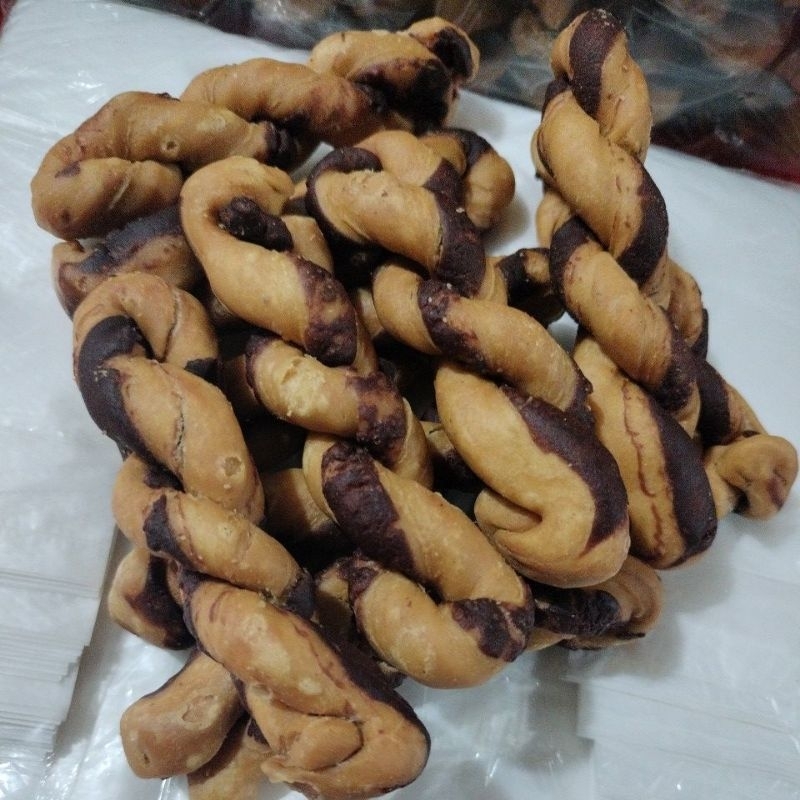 

kue untir-untir makanan ringan enak dan gurih