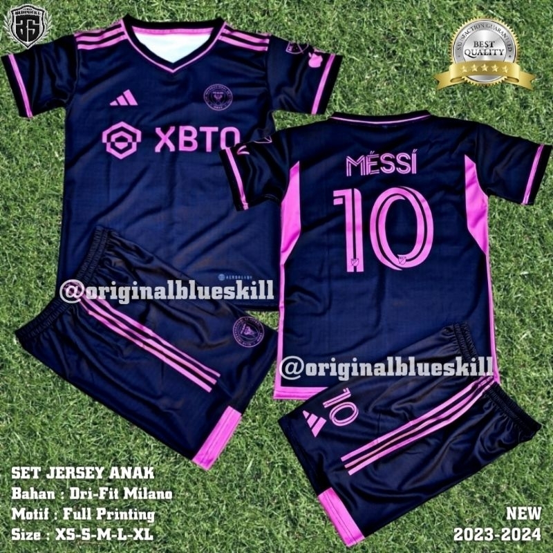 Setelan jersey anak terbaru / setelan anak jersey ronaldo terbaru / setelan jersey al nassr terbaru / setelan jersey sepak bola anak / setelan jersey olah raga anak