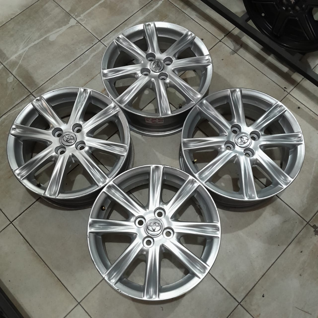 velg mobil second oem yaris ring 16 pcd 4x100 untuk Yaris, Calya, Agya