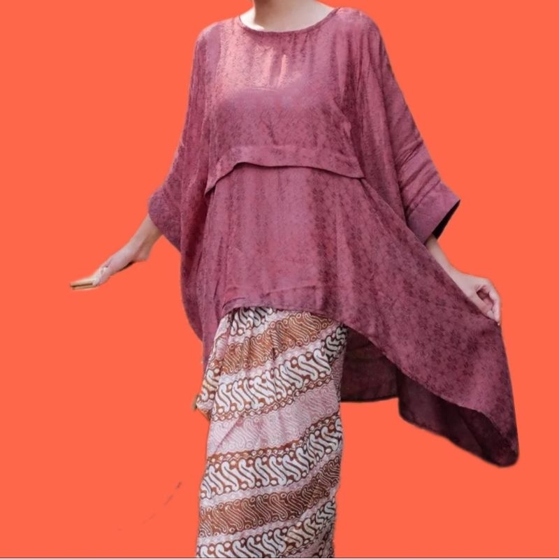 Kaftan Lipat Kerah Bulat (Hanya Atasan)