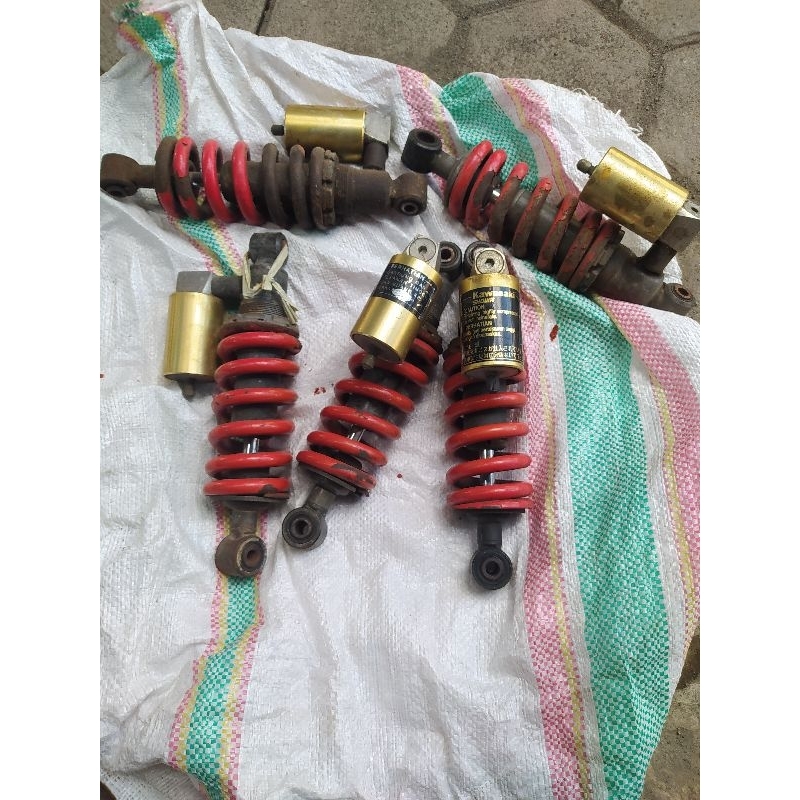 MONOSHOK SKOK BELAKANG NINJA RR OLD ORIGINAL