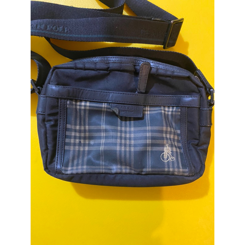 Preloved tas sling bag BEAN POLE original authentic