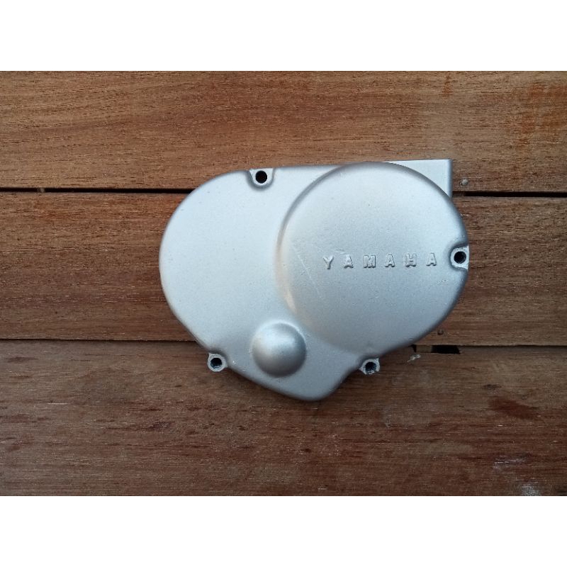 Tutup Blok Kanan Yamaha L 2 super original