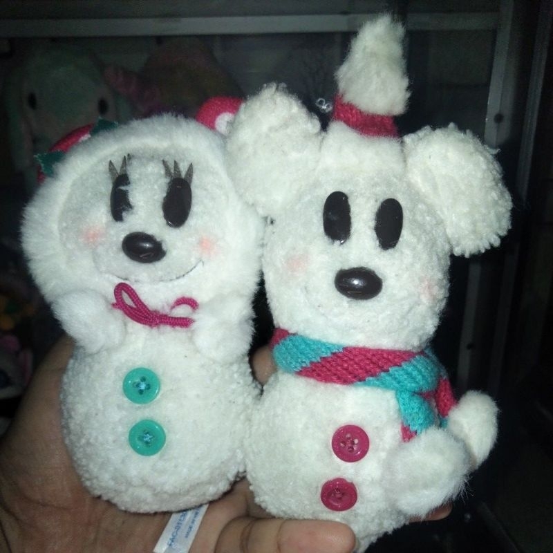 boneka kecil Mickey Miki Minnie mini mouse snowman manusia salju tikus Tokyo Disney resort sepasang 