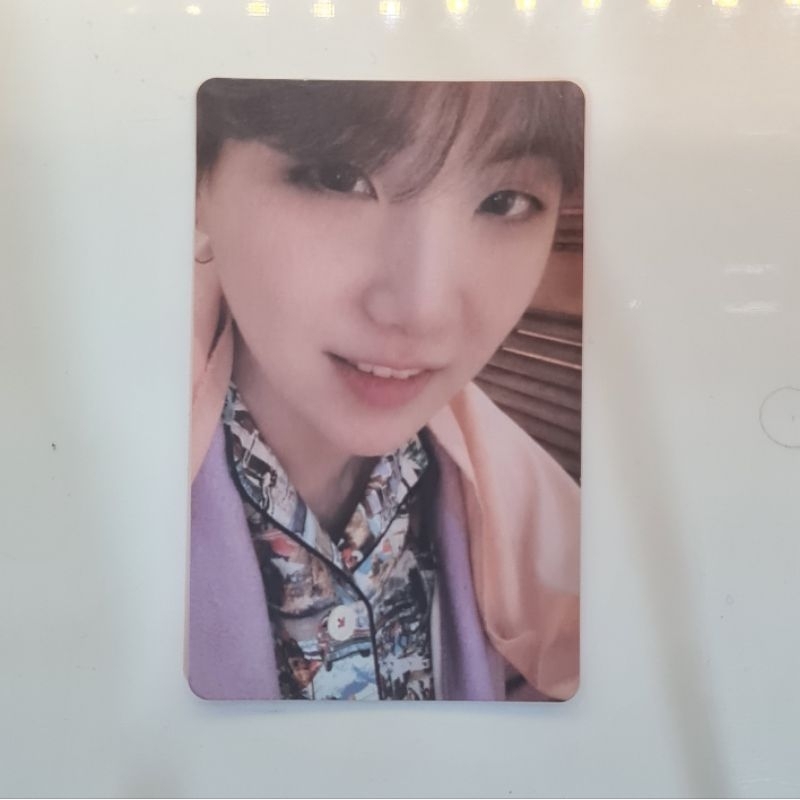 BTS Official Photocard (MAP OF THE SOUL: PERSONA) SUGA