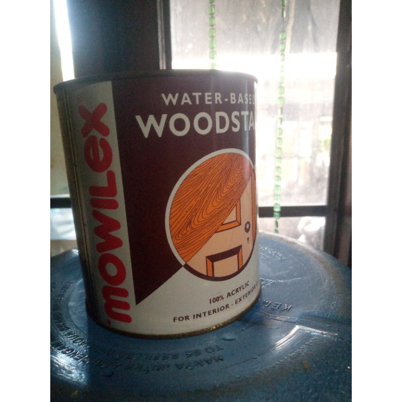 cat kayu warna coklat