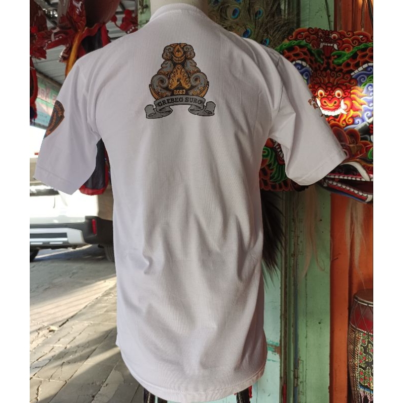 kaos grebek suro / kaos reog / kaos / warok / jaranan / kepang / kuda lumping / senterewe / reog / ganongan / bujang ganong / rompi ganong / barongan devil / barongan kediri / mainan / kenong / kendang / gong / udeng / pecut bopo / pecut / komboran / gong